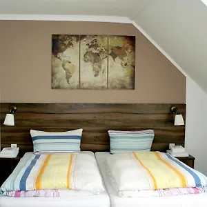 Zur Heidquelle Hotel